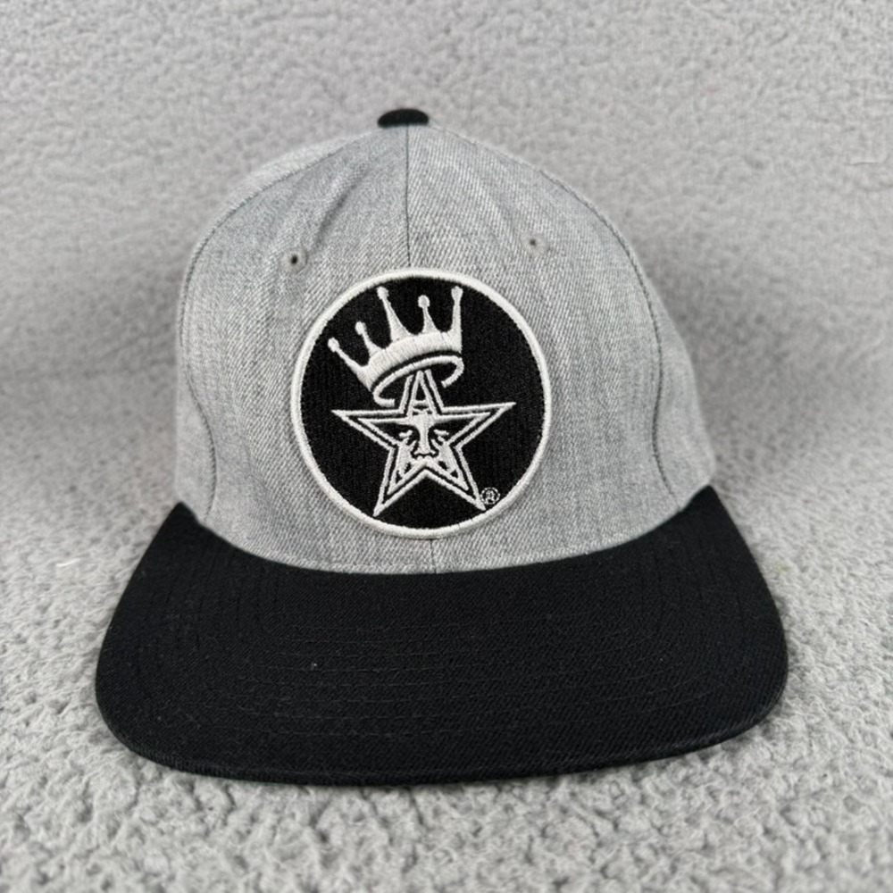 Obey Snapback Cap Unisex One Size Gray Patch Logo Wool Blend Streetwear Preppy